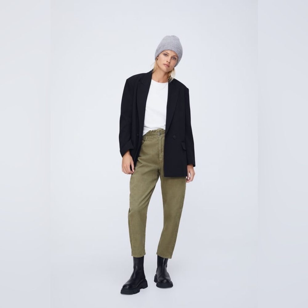 Zara corduroy paperback waist baggy pants, khaki, size 4